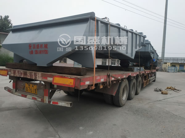 2660重型直線篩裝車發(fā)貨 2660重型直線篩裝車發(fā)貨