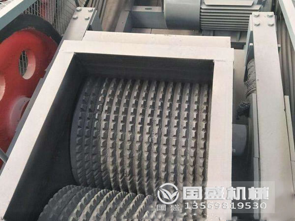 金屬破碎機(jī) 金屬破碎機(jī)