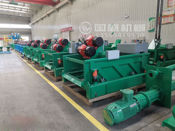 復(fù)合鉆井液振動篩網(wǎng) 復(fù)合鉆井液振動篩網(wǎng)